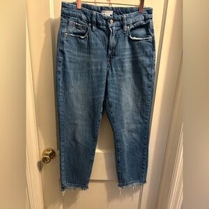 Good American high waist straight leg denim jean size 4.‎ Raw hem